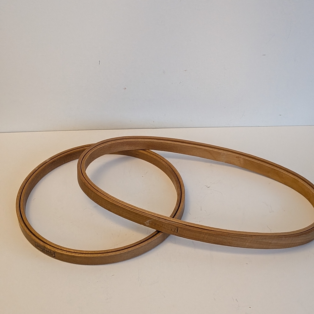 Vintage Duchess Felted Lined Embroidery hoops Wooden Oval & Round, Lot of 2